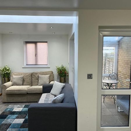 Three Bedroom House In Tooting By Star Apartments London Ngoại thất bức ảnh