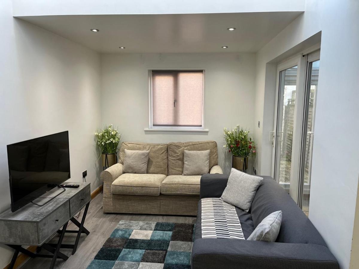 Three Bedroom House In Tooting By Star Apartments London Ngoại thất bức ảnh
